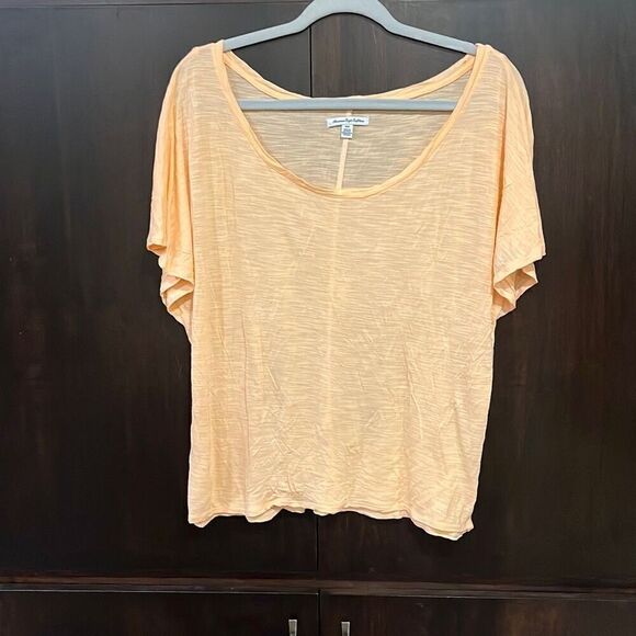 American Eagle Pink Tissue Weight Peach T-Shirt Medium - Picture 1 of 4
